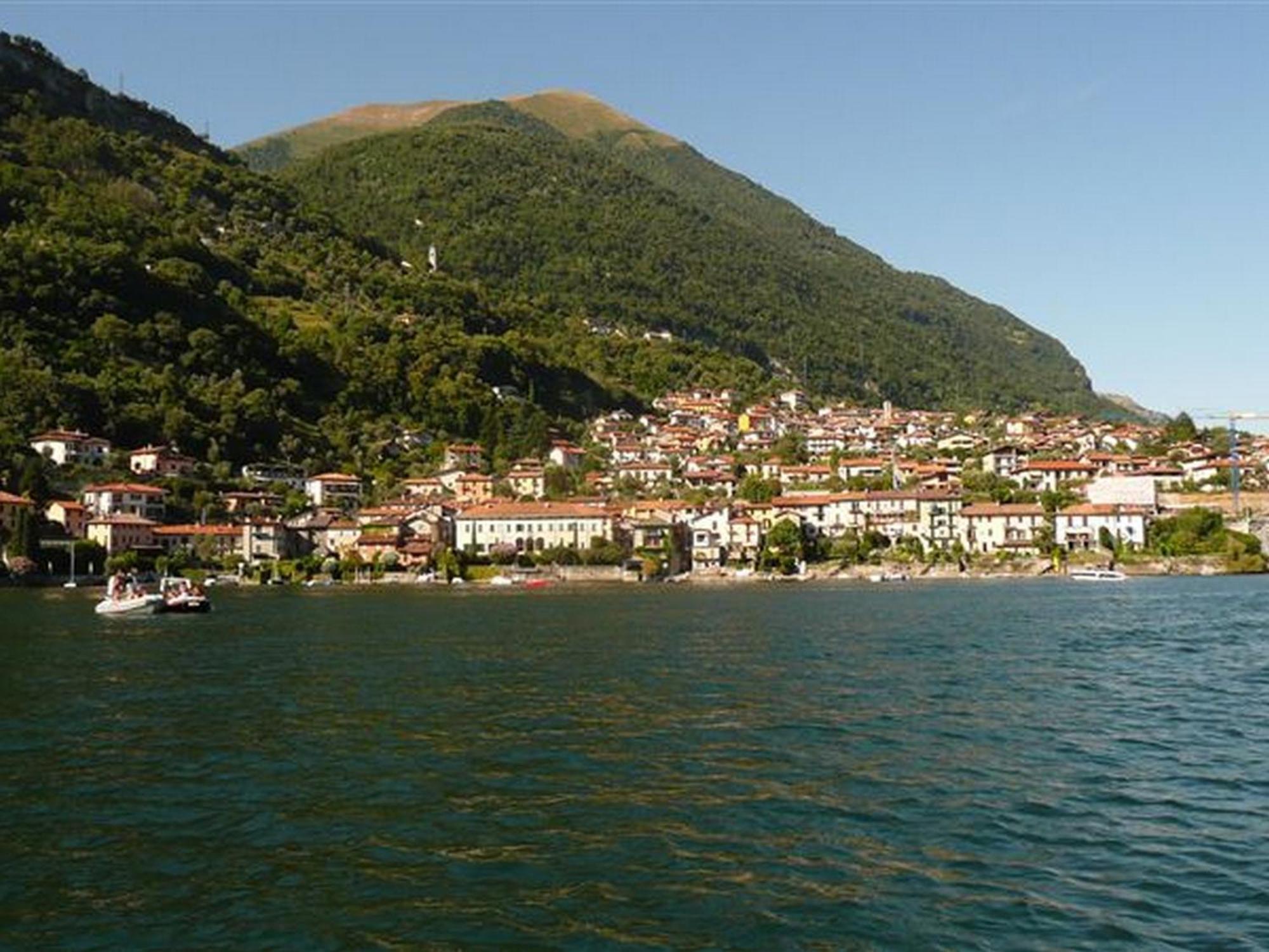 Isola Vista - Terrazzo Apartman Sala Comacina Kültér fotó